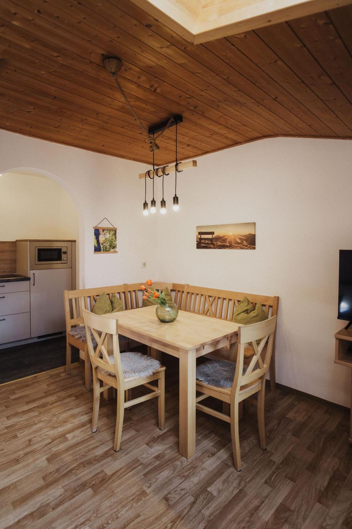 Toellhof Apartments And Farm Natz-Schabs Bagian luar foto